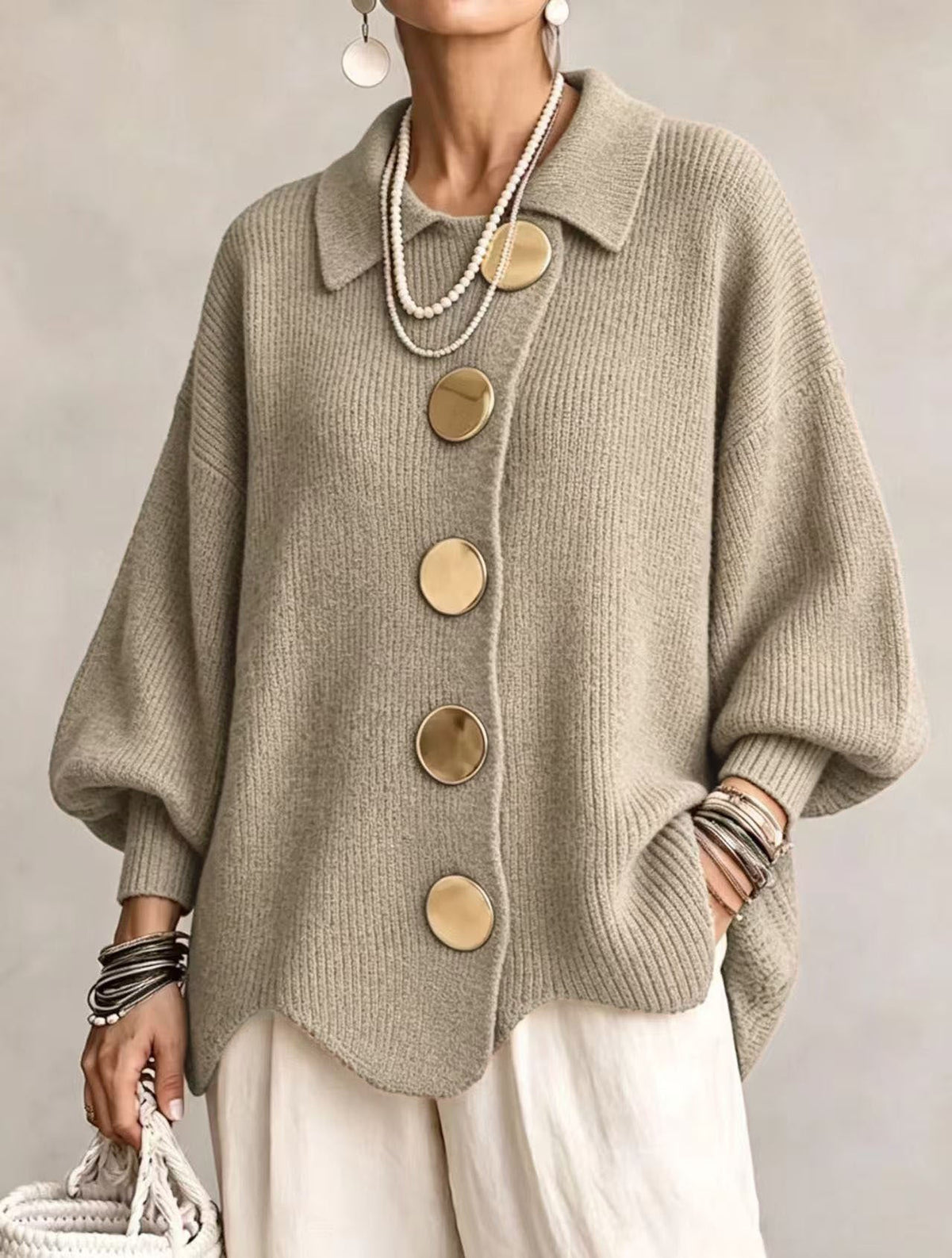 Isadora | Cárdigan Oversize Con Cuello Y Botones Grandes Metálicos