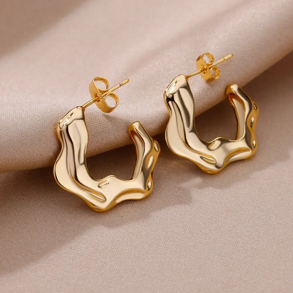 Ona Pendientes Aro Ondulado